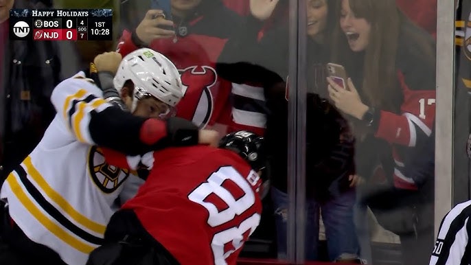 WATCH: Trent Frederic happily drops gloves with Brendan Lemieux