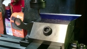 Milling blade bevels
