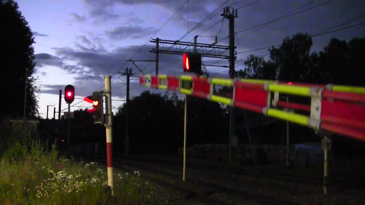 Disenå Railroad crossing, Kongsvingerbanen, Sør-odal, Innlandet, Norway 2 (Cam 1 / 2)