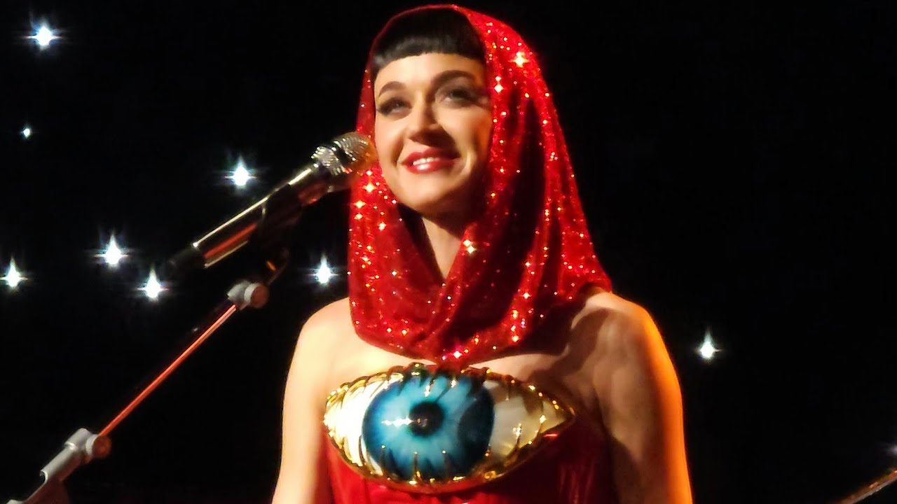 New Witness Costume "Save As Draft" - ​Katy Perry The Lifetimes Tour in Hangzhou, China, Day 1​