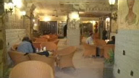 Cairo coffee shops brew up good business