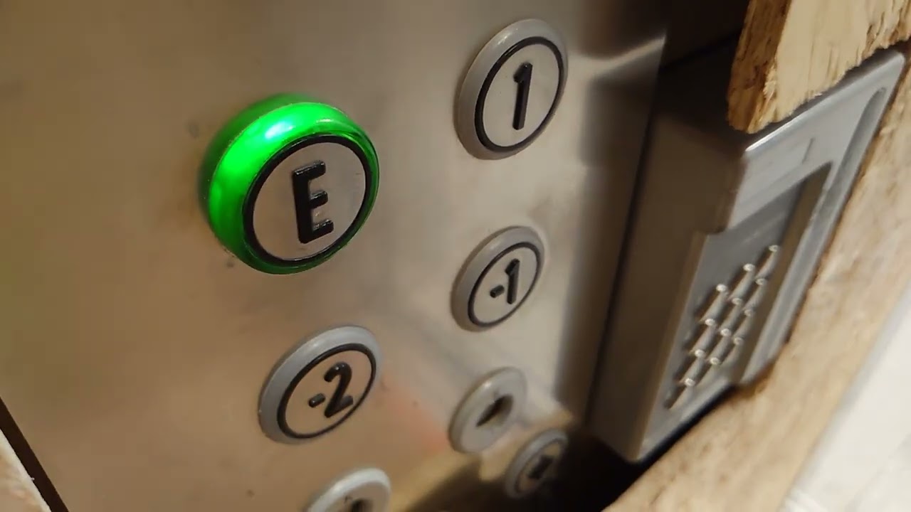 Sweden, Stockholm, Farsta centrum, 2X KONE elevator