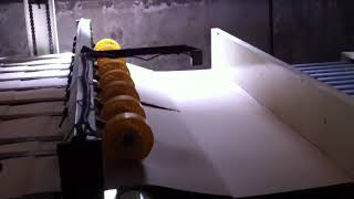 HRB-PACK computer straight knife type NC cutter off machine