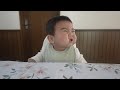 人生初トマトに挑戦する生後7か月赤ちゃんが可愛い