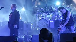 The Cure - Cold Wembley Ovo Arena 13 Dec 2022