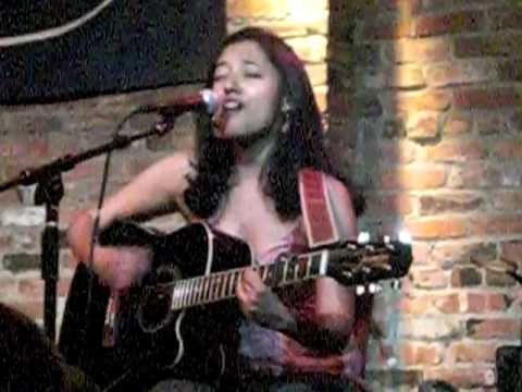 Malini Sur at The Bitter End, 8.23.09