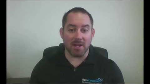 RevuKangaroo in 2 Intro