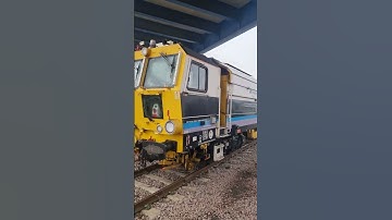 Matisa B41, cold start with ice on the windscreen this morning DR78401 #railway #trains #tamper