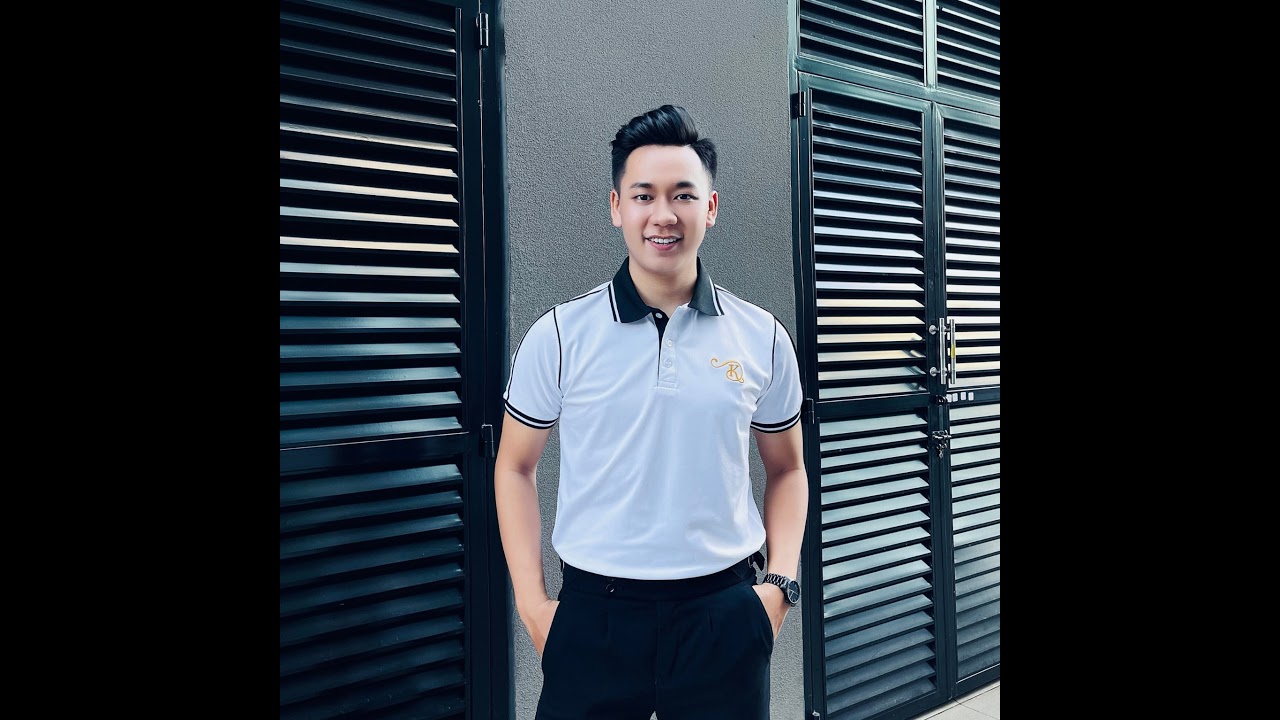 "Livestream Gaming Chronicles: Epic Tales Unfolded Live" KIUBA32886