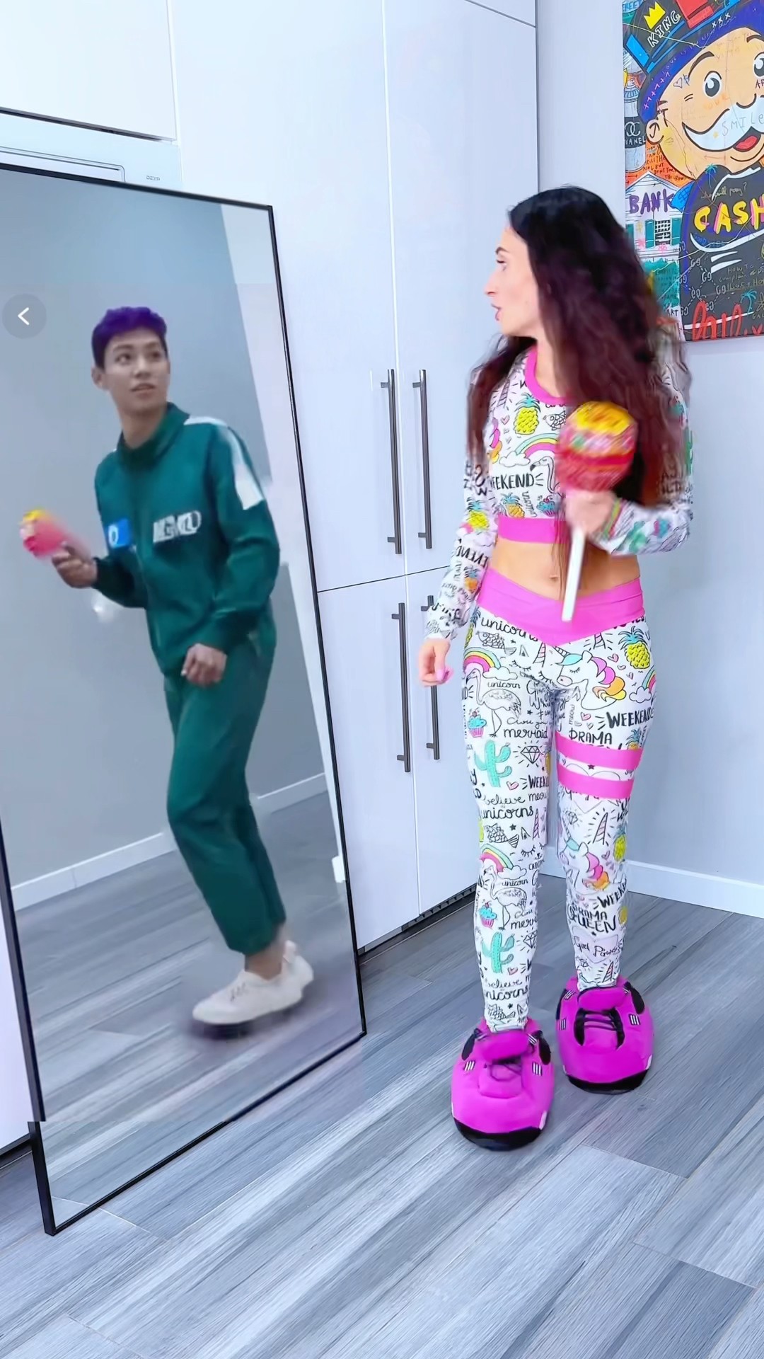 What’s Wrong With My Dame Tu Cosita Mirror?) #katebrush #shorts #viral #dametucosita