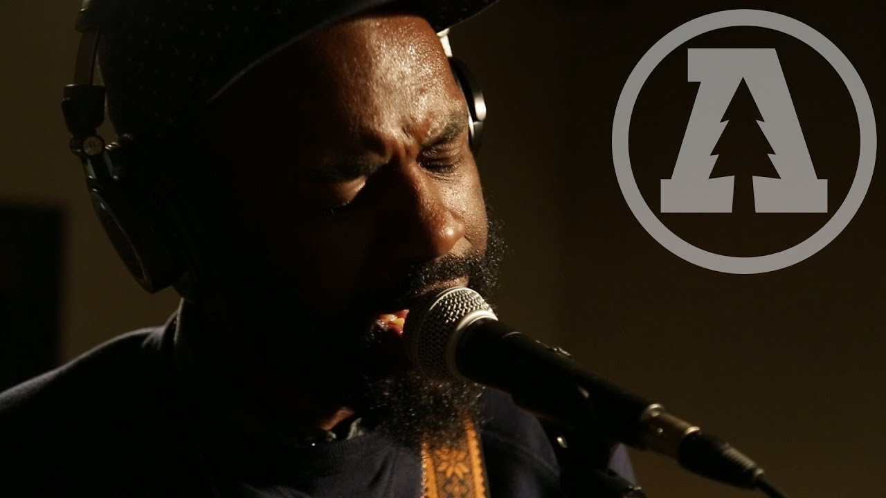 AMASA HINES : un très grand groupe en devenir !