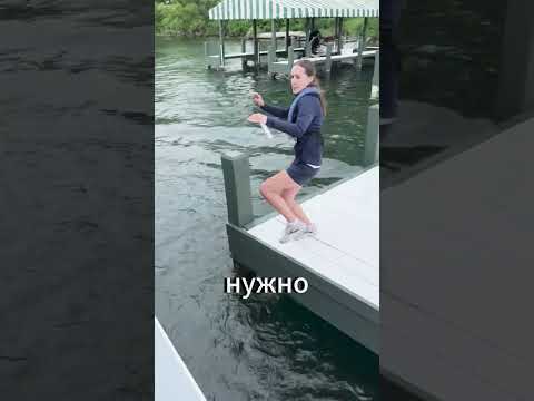 Самая опасная почтовая работа в мире! 🚤📬