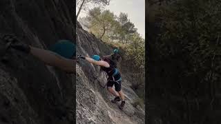 🙌🏻 Disfruta cada momento 🙌🏻 - Via Ferrata Fuente Godalla  #españa #trekking