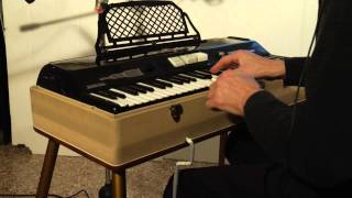 Download Lagu Farfisa Microrgan. Reed organ DEMO \ MP3