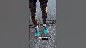 The crew’s shoes from the long run Sunday! Do you see your go-to’s 👀