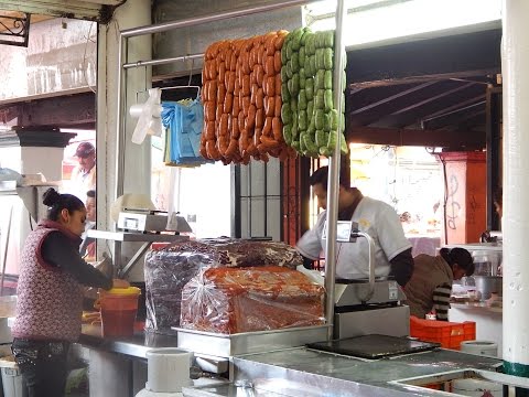 ZINACANTEPEC, ESTADO DE MÉXICO. GASTRONOMÍA, FERIAS Y ARTESANÍAS