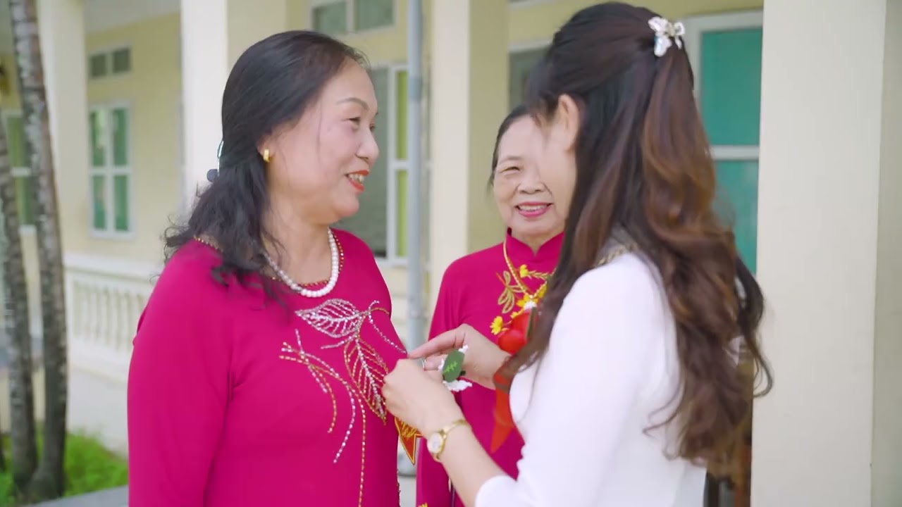 Le Ky Niem 25 nam THCS Quang Tho 1996 2000