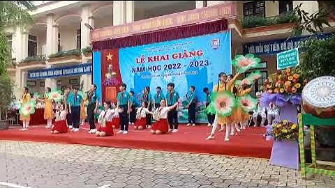 Múa hát "Mùa Thu Ngày Khai Trường" của HS lớp 8A trường THCS Lê Lợi