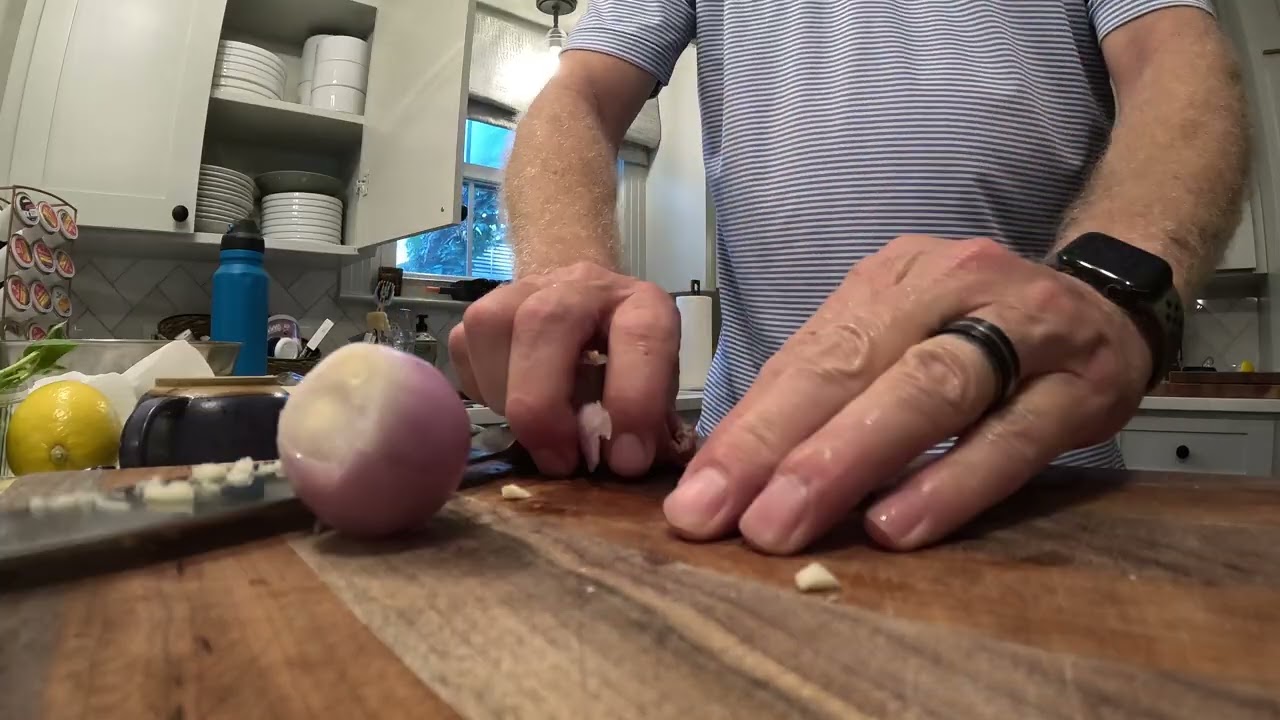 Simple Tomato Garlic Pasta