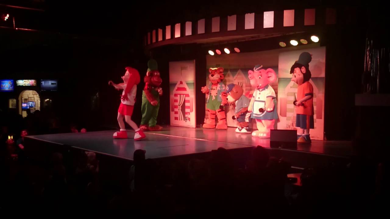 Seaside Squad Devon Cliffs 2016