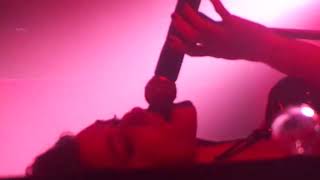 Jenifer Un Pe Moment Appelle La Police Mon Amour 300313 Paris