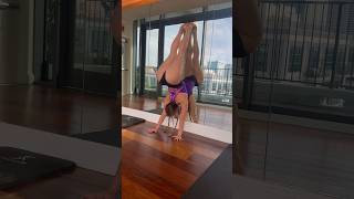 Split Handstand Variation! #Flexibility #Stretching #Yogagirl