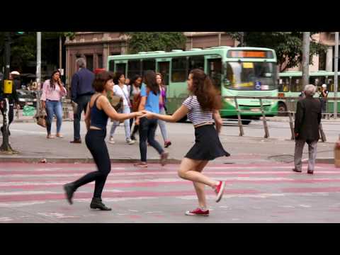 Primeira Lei das Swing Dances  (First Law of Swing Dances) - BeHoppers