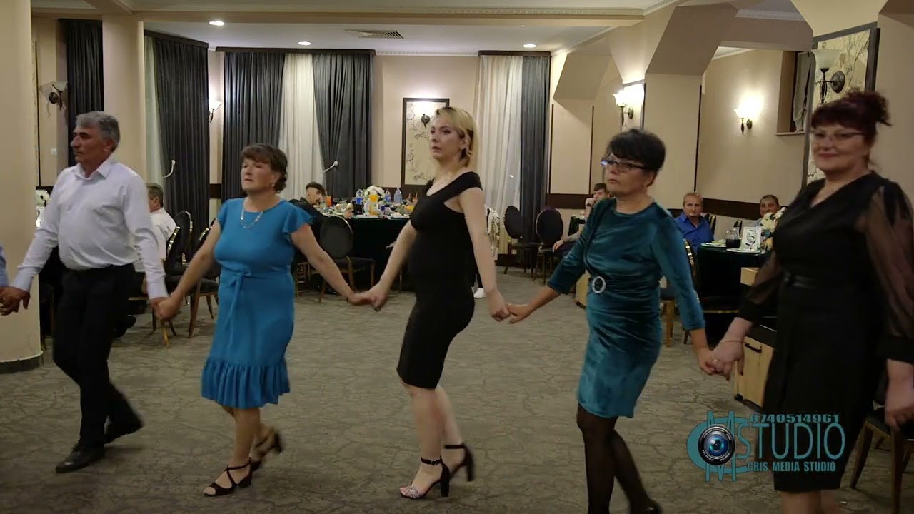 GIGI CRACIUN & FORMATIA 