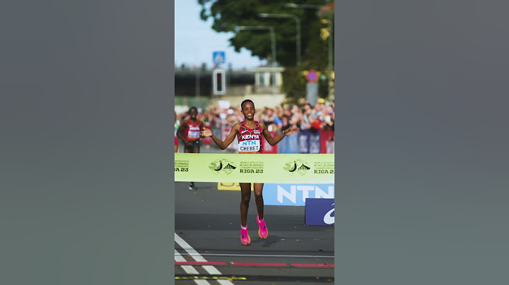 Beatrice Chebet storms to 5km glory in Riga 🔥 #athletics #kenya #riga #latvia #running #athlete