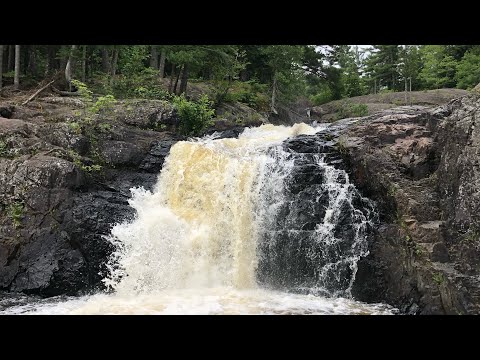 Video: 15 Måder Michigan's Upper Peninsula Overrasker Dig Muligvis