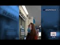 #Lady3Pesos Mujer insulta a elemento de seguridad de Walmart | Noticias con Ciro Gómez Leyva