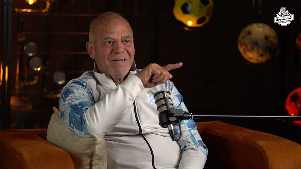 خلافه مع فاروق جعفر ومقارنته بالخطيب وحسن شحاتة.. أهم تصريحات صلاح مع أمير هشام🔥