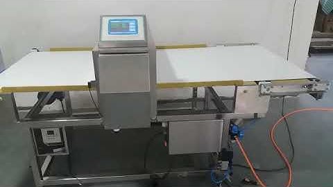 SBI-9015T Metal Detector with dropdown rejector