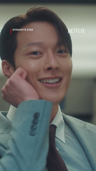 Flirt for her eyes and brain... but lungs, heart, liver, and kidneys? #Dynamite Kiss #Netflix