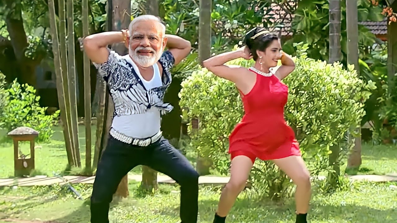 Mai Khiladi Tu Aanari Song  Modi  Rahul Gandhi Dance