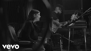 Donna Missal - Driving (Live from Capitol Studios) chords