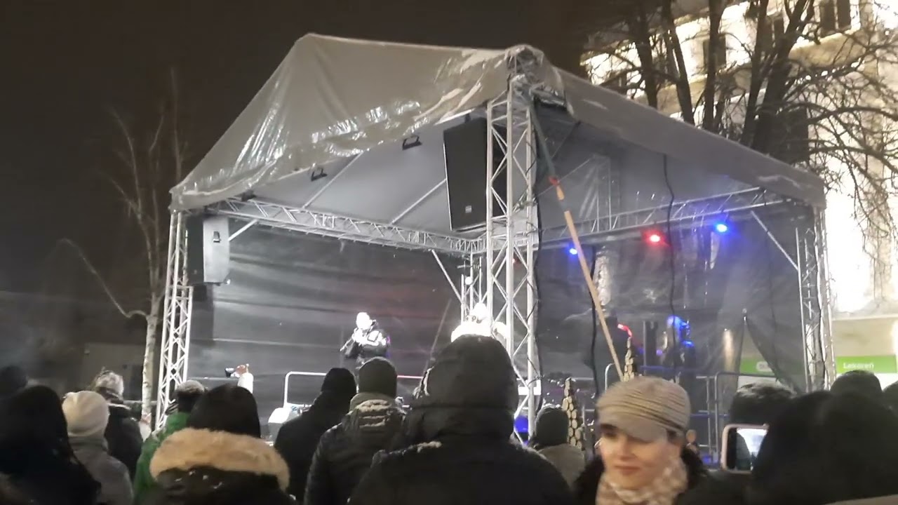 Silvester 2025 Piešťany  koncert Gipsy Čáve 