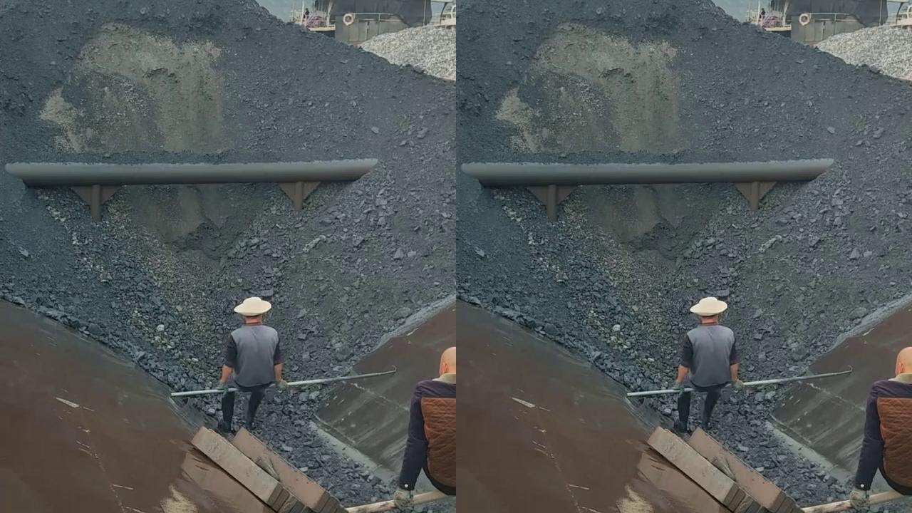 Immersive Sand Dredging with a Sand Barge – Watch the Massive Unloading ...
