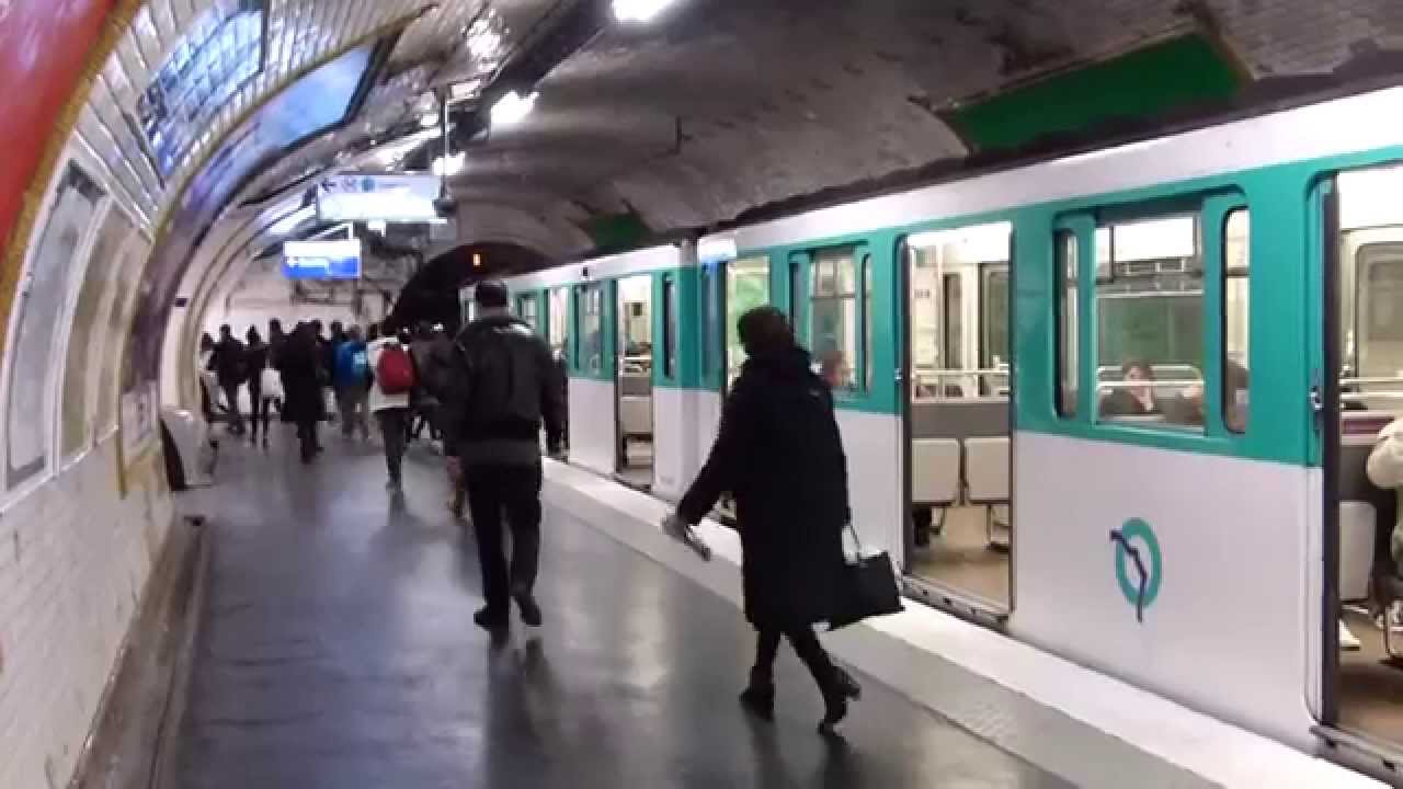 Paris Metro Line 11 15 January 2015