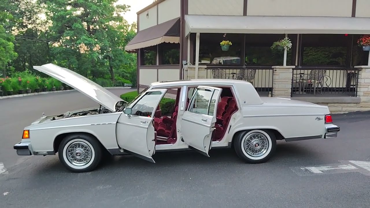 1983 Buick Park Avenue 16K Miles Interior Walkaround