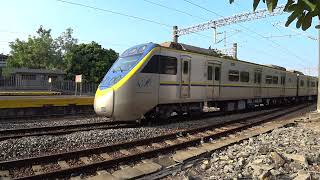 3227次區間車抵達大林車站 20221109