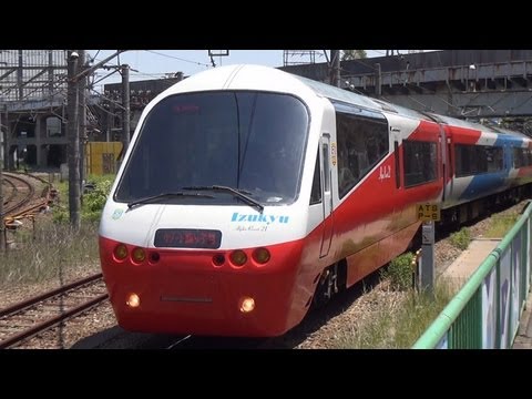 伊豆急2100系"アルファ・リゾート21" 南武線・浜川崎駅で折返し