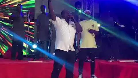 REMI ALUKO'S PERFORMANCE AT OBESERE AND FRIEND