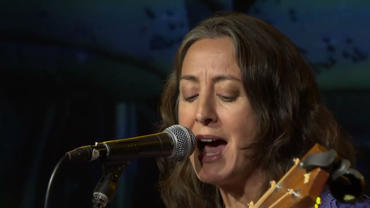 "Cobblestones" - Kat Chapman and Chris Leadbetter- LIVE From The Fallout Shelter