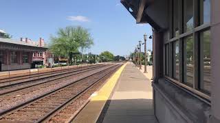 UP 2744 Flies through Elmhurst Epic HORN SHOW!!