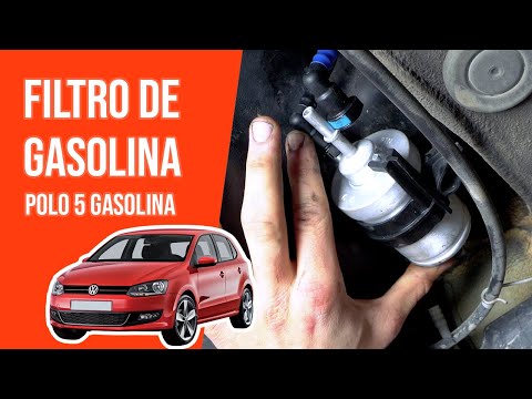 Video: ¿Cómo se cambia un filtro de combustible en un VW Polo?