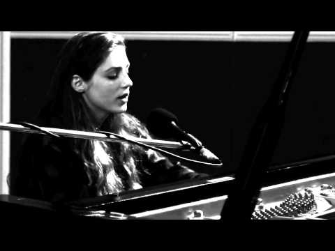 Birdy - People Help The People [Live]
