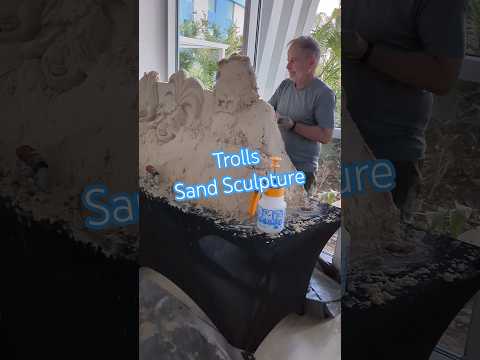 Trolls Sand Sculpture | Universal Orlando Endless Summer Surfside | #Fun #Art #Sand #Trolls