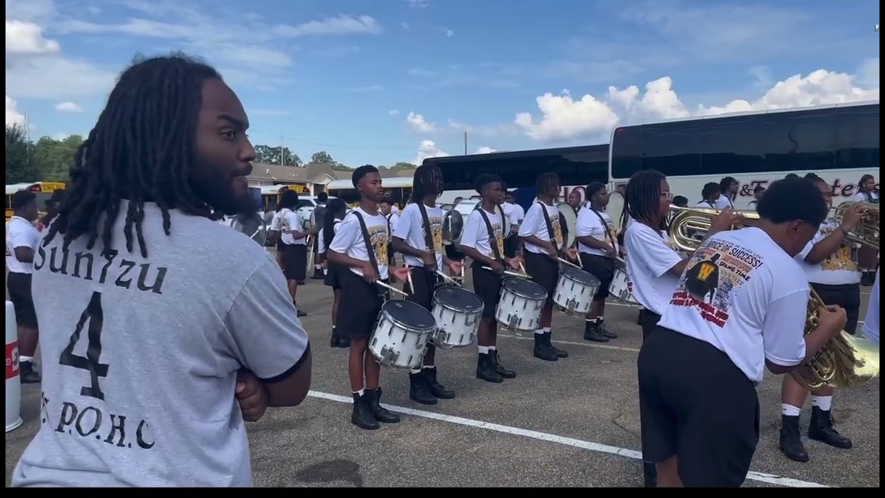 Whitehaven Drumline Warming Up 