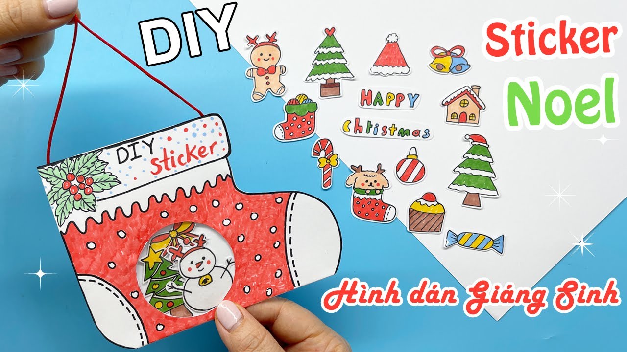 Vector Và Minh Họa Của Dễ Thương Vẽ Tay Sticker Phong Cách Ông Già Noel Cây  Giáng Sinh Chim Cánh Cụt Với Từ Giáng Sinh Vui Vẻ Trên Nền Pastel Hình minh